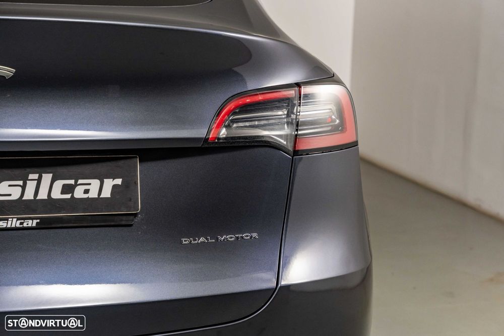 Tesla Model Y Performance Tração Integral - 20