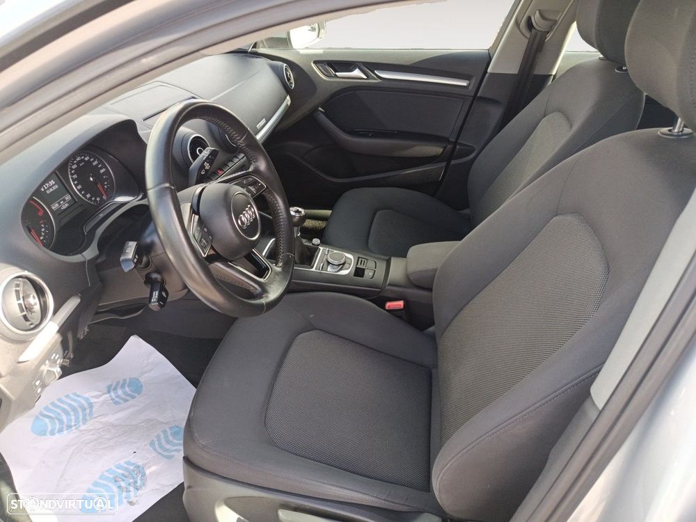 Audi A3 Sportback 1.6 TDI - 9