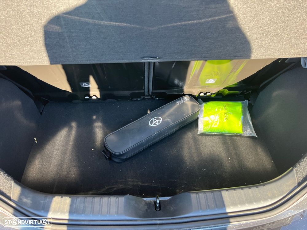 Toyota Aygo X 1.0 Pulse CVT - 9
