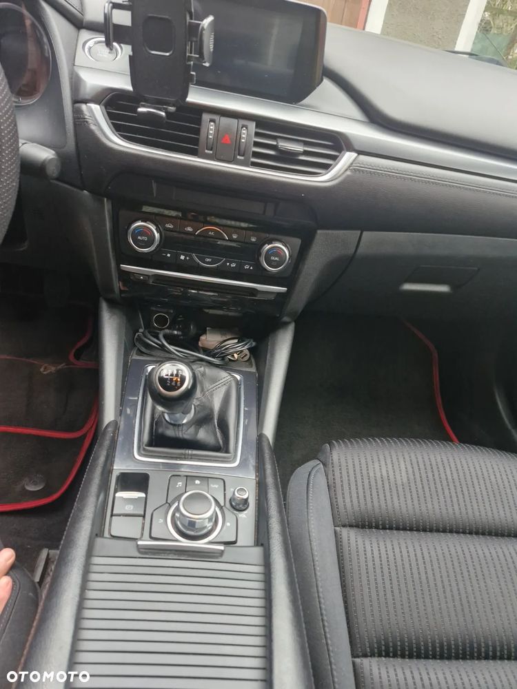 Mazda 6 - 16