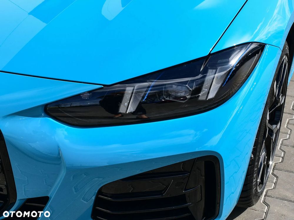 BMW Seria 4 M440i xDrive mHEV - 8