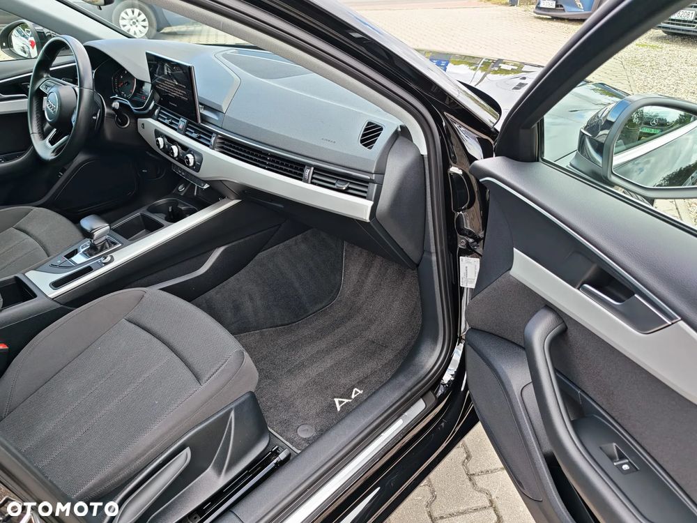 Audi A4 Avant - 27