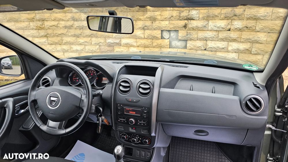 Dacia Duster TCe 125 4x2 Laureate - 9