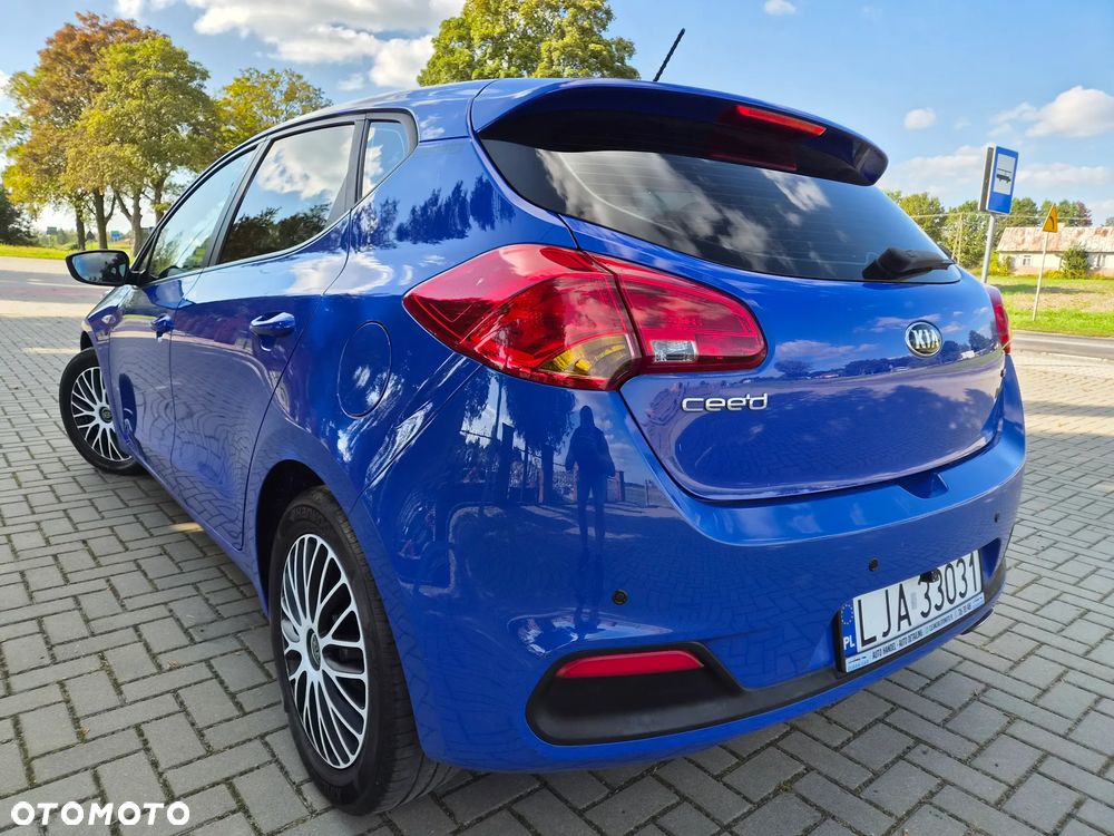 Kia Ceed 1.4 CRDi 90 Spirit - 3