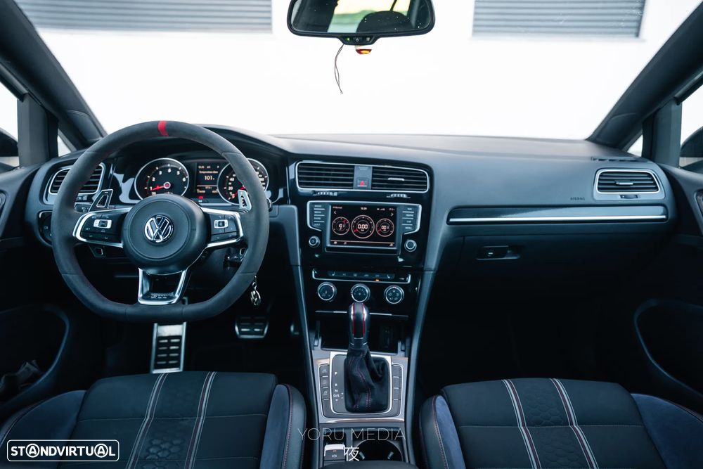 VW Golf GTI Clubsport DSG - 11