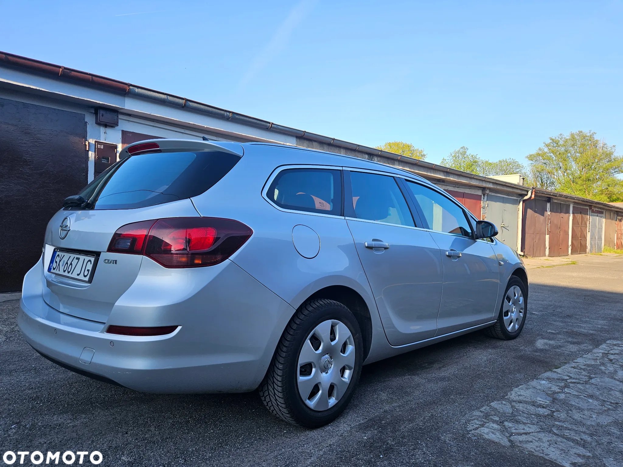 Opel Astra 1.7 CDTI DPF Cosmo - 4