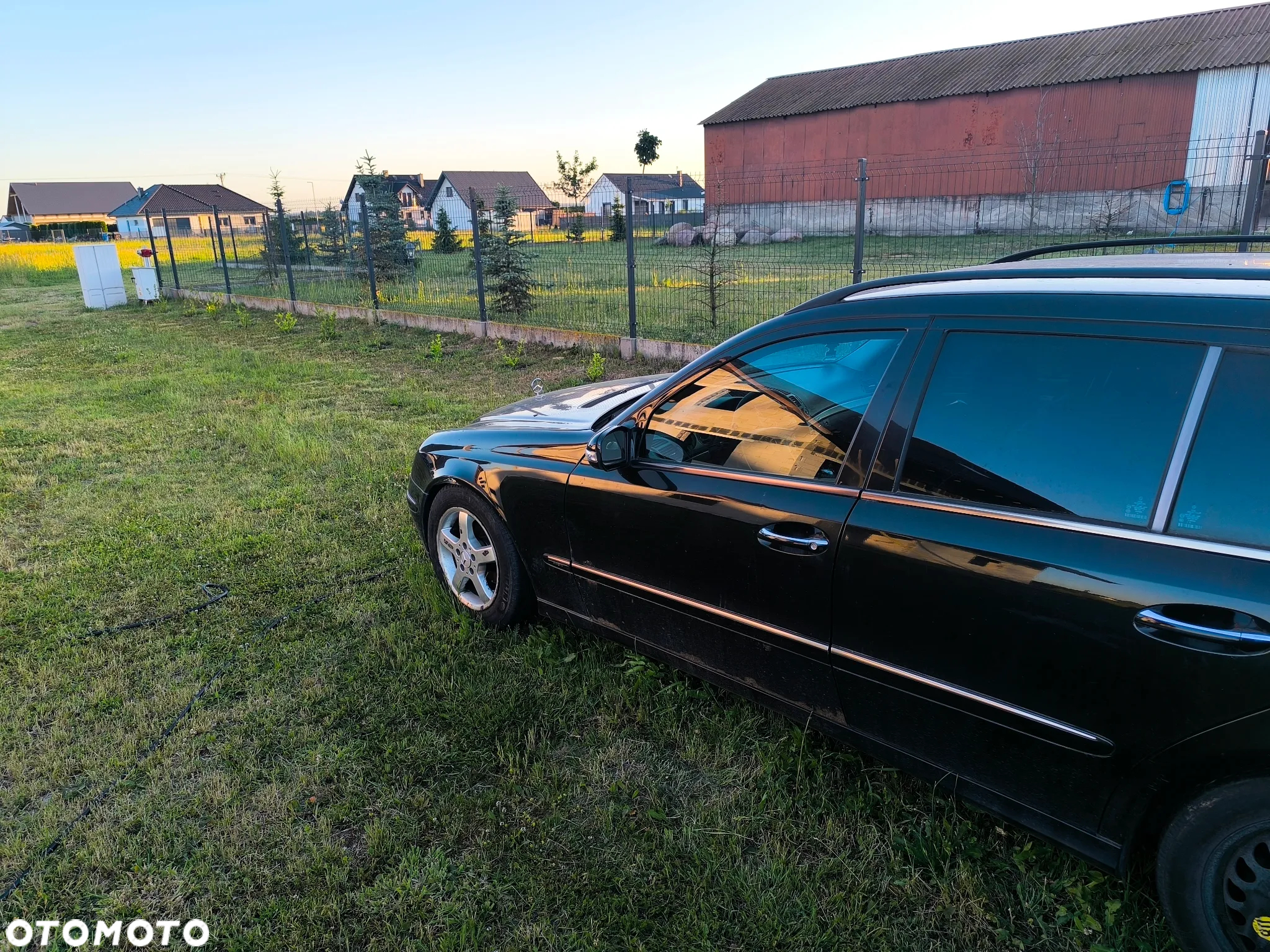 Mercedes-Benz Klasa E 320 CDI T Avantgarde - 4