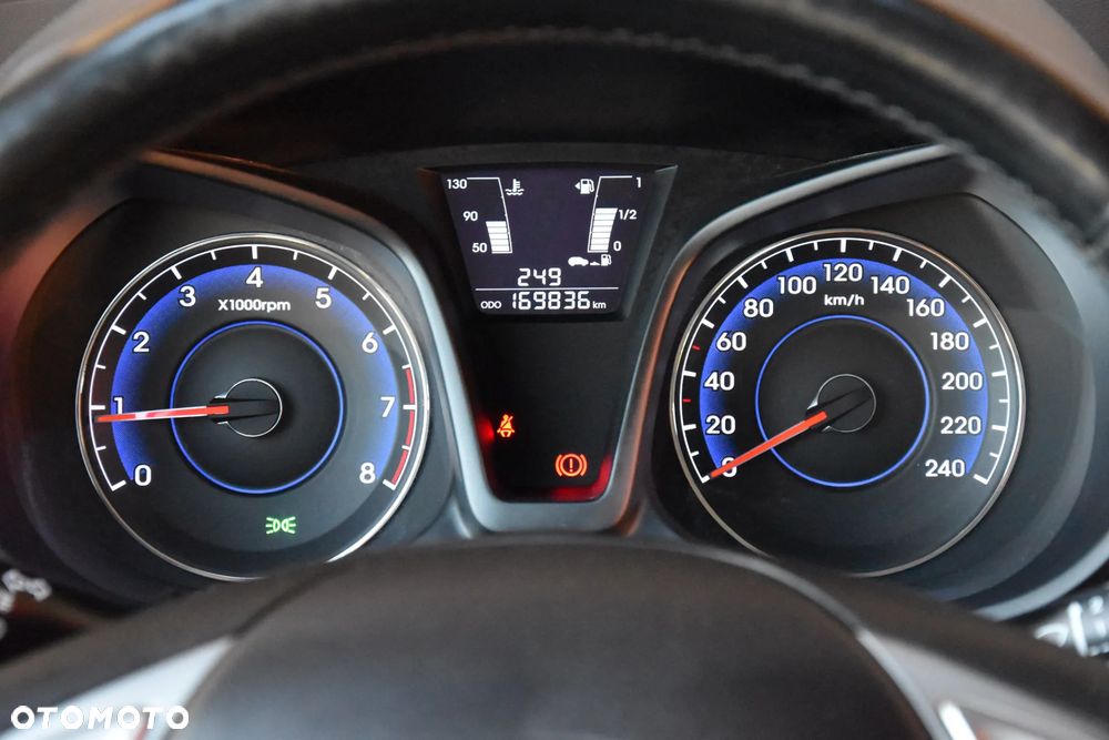Hyundai ix20 1.4 blue Trend - 36
