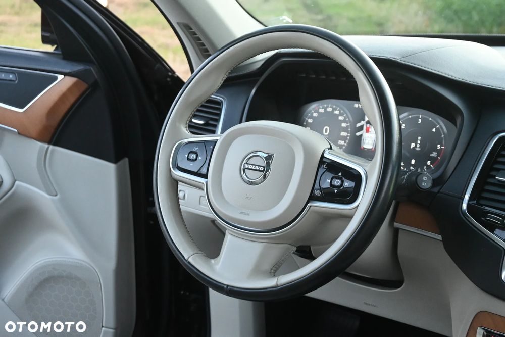 Volvo XC 90 B5 D AWD Inscription 7os - 24