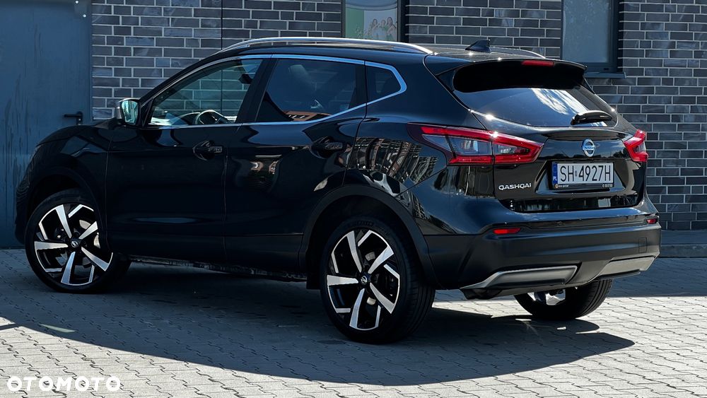 Nissan Qashqai 1.6 DIG-T Tekna+ - 17