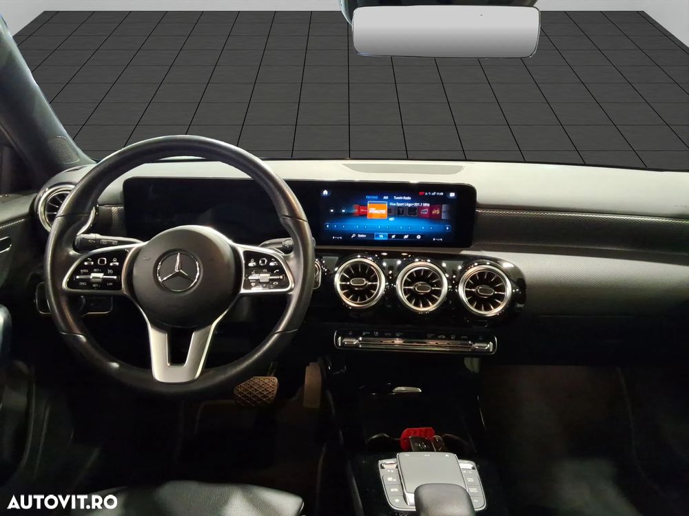 Mercedes-Benz A 180 d 8G-DCT - 6