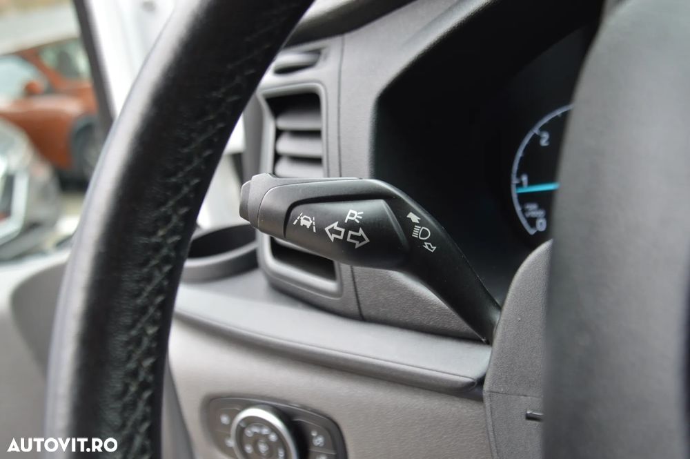 Ford Transit Custom Kombi 320 2.0 EcoBlue 105 CP L1H1 Trend - 29