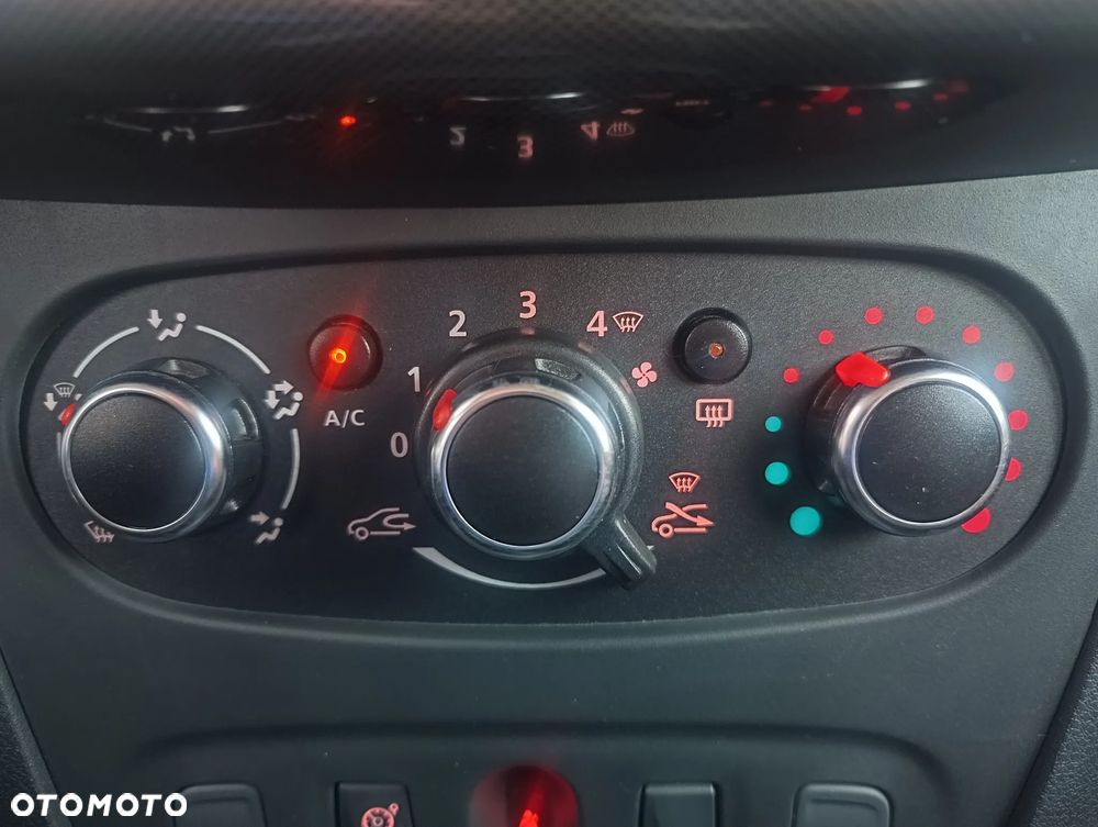 Dacia Sandero Stepway TCe 90 Prestige - 19