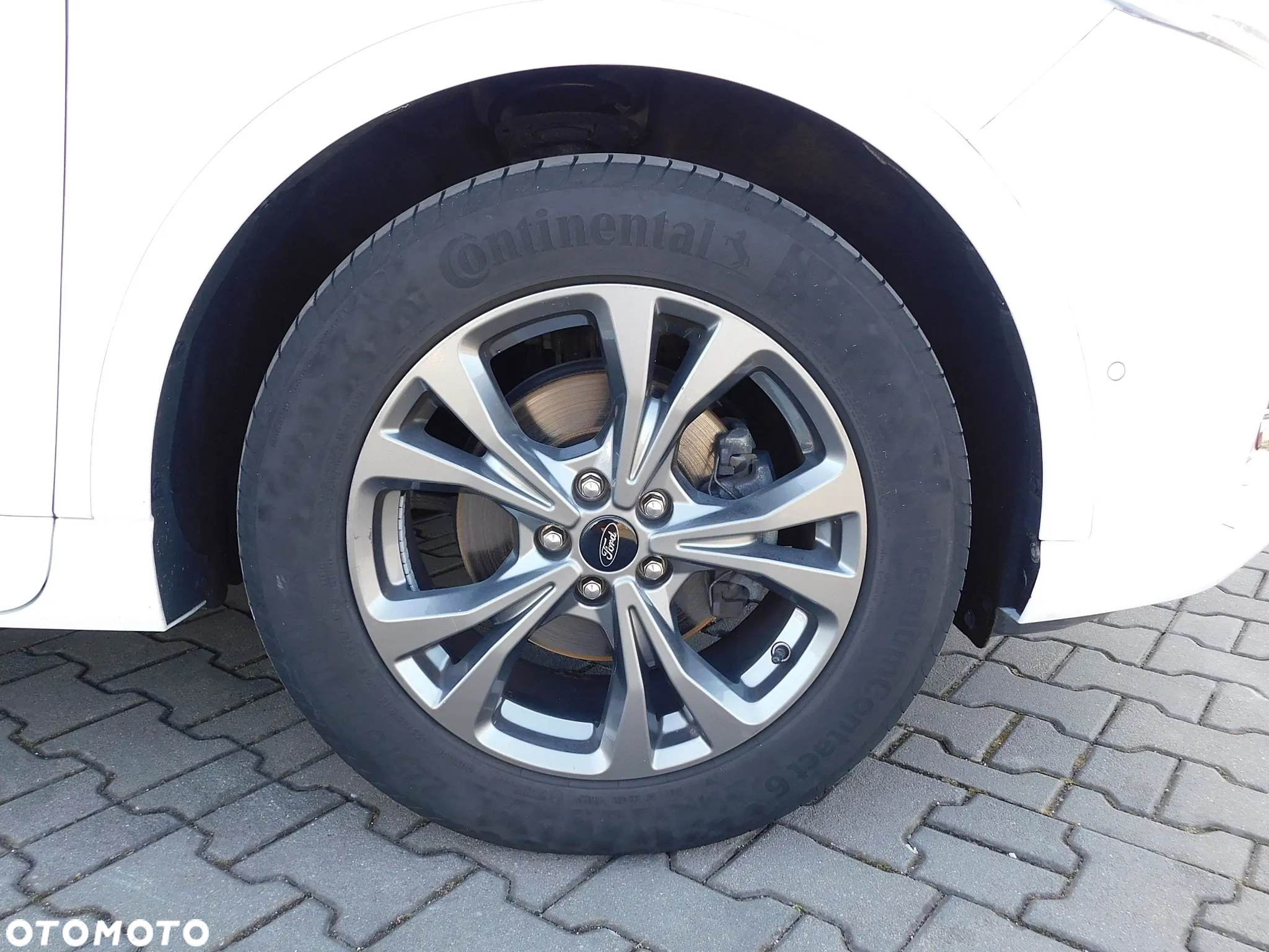 Ford Kuga 1.5 EcoBlue FWD ST-Line X - 22