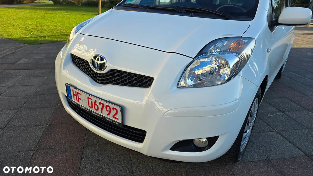 Toyota Yaris - 28
