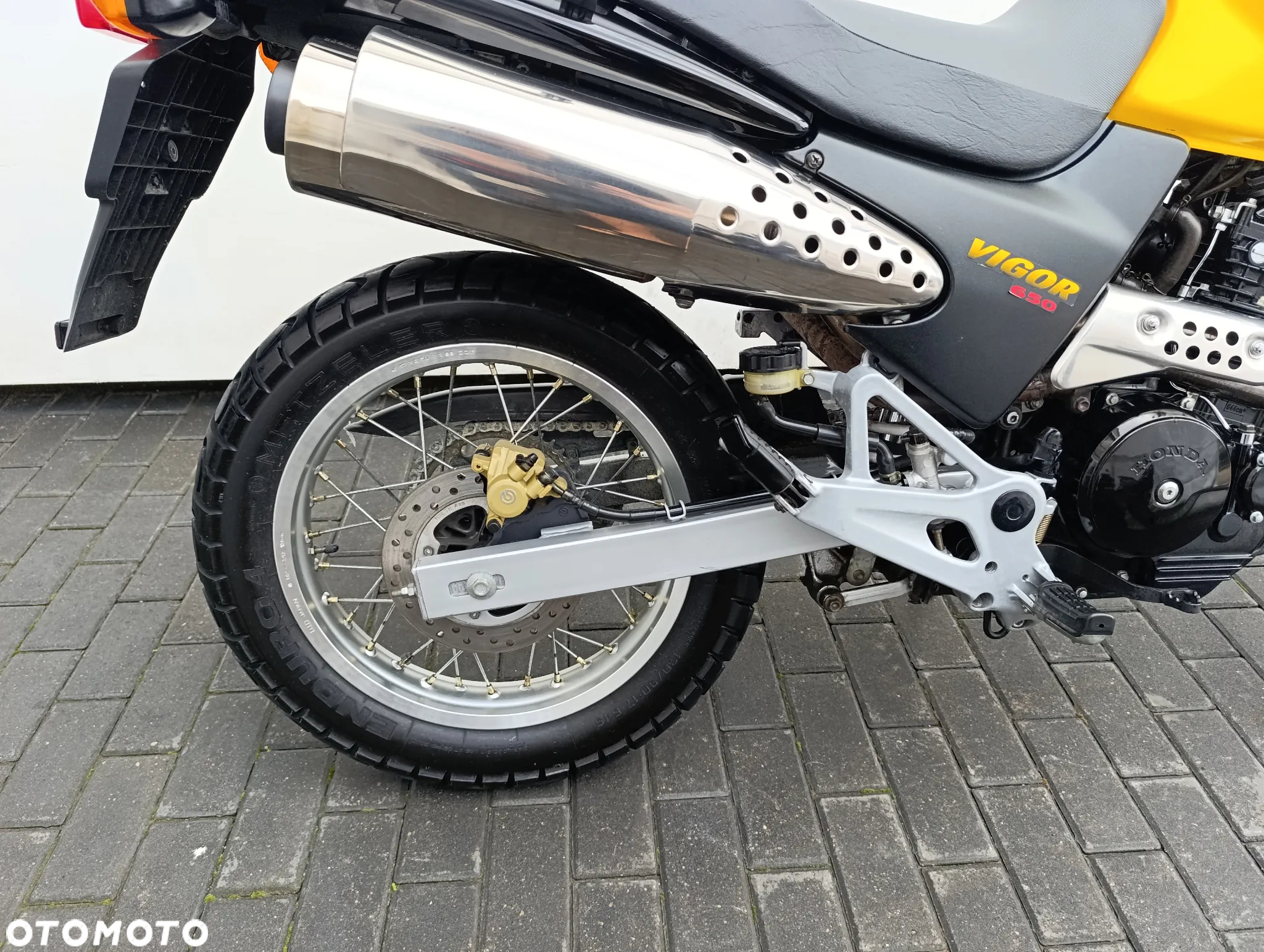Honda FX - 18