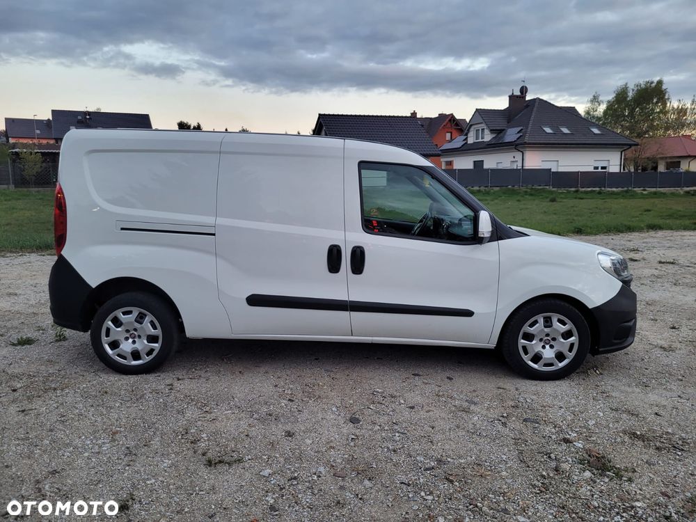 Fiat Doblo Maxi Profesional - 4