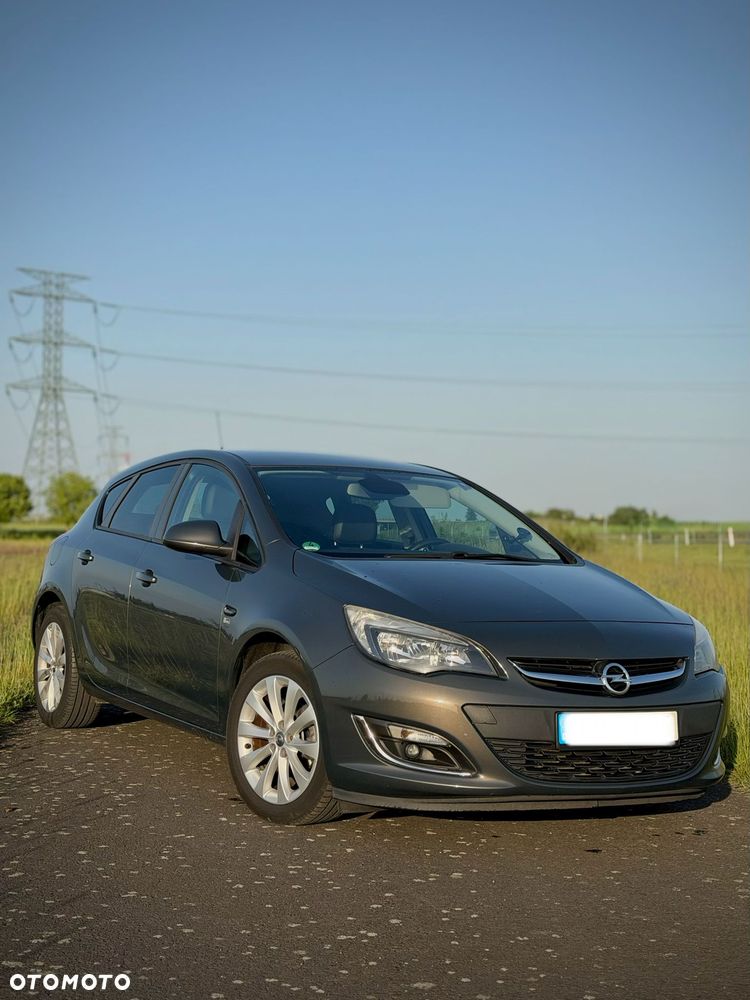 Opel Astra 1.4 Turbo - 2