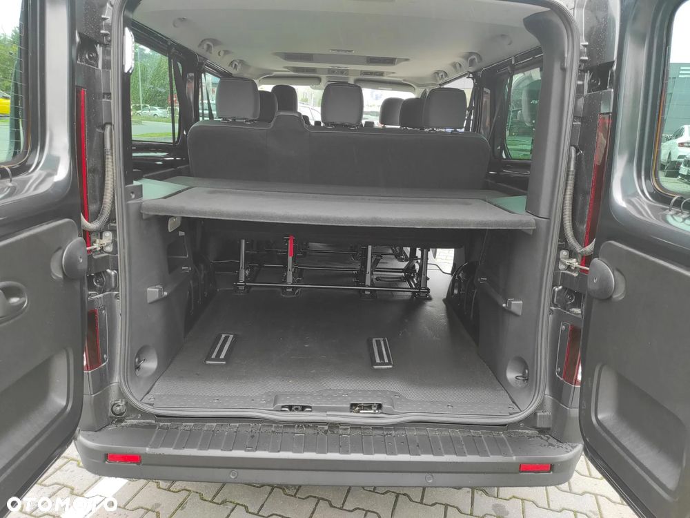 Renault Trafic Kombi 2.0 Blue dCi L2 Equilibre - 16