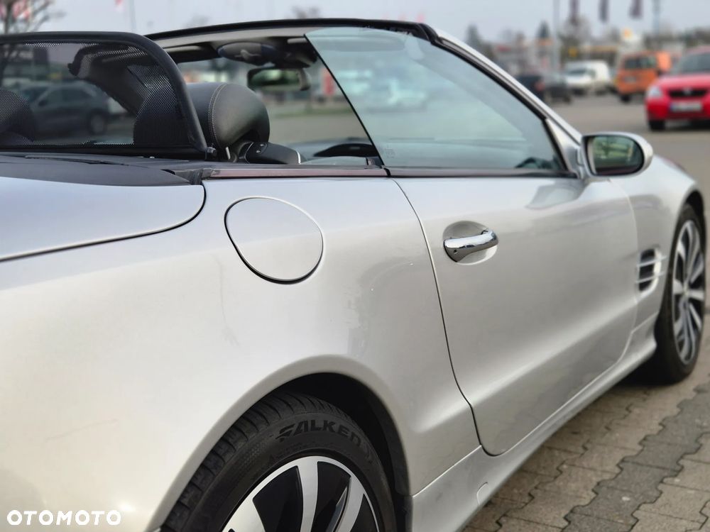 Mercedes-Benz SL - 38