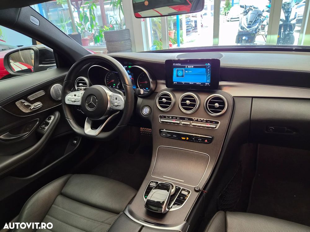 Mercedes-Benz C 300 MHEV - 15