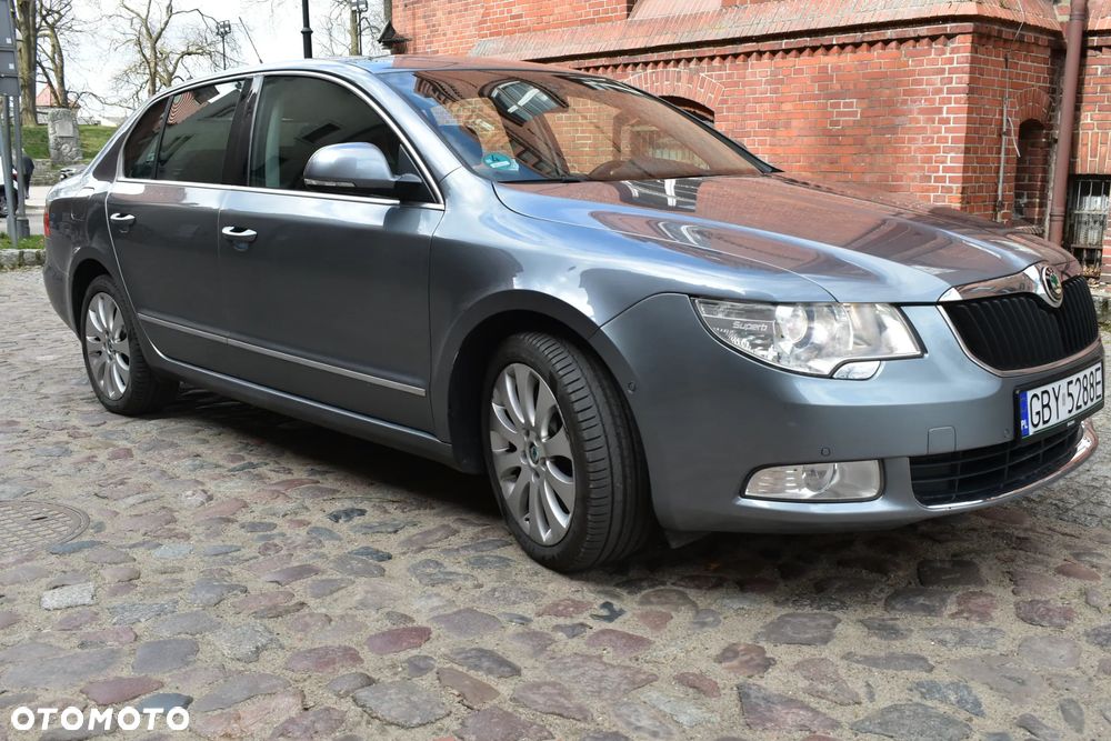 Skoda Superb 3.6 V6 4x4 DSG Elegance - 28