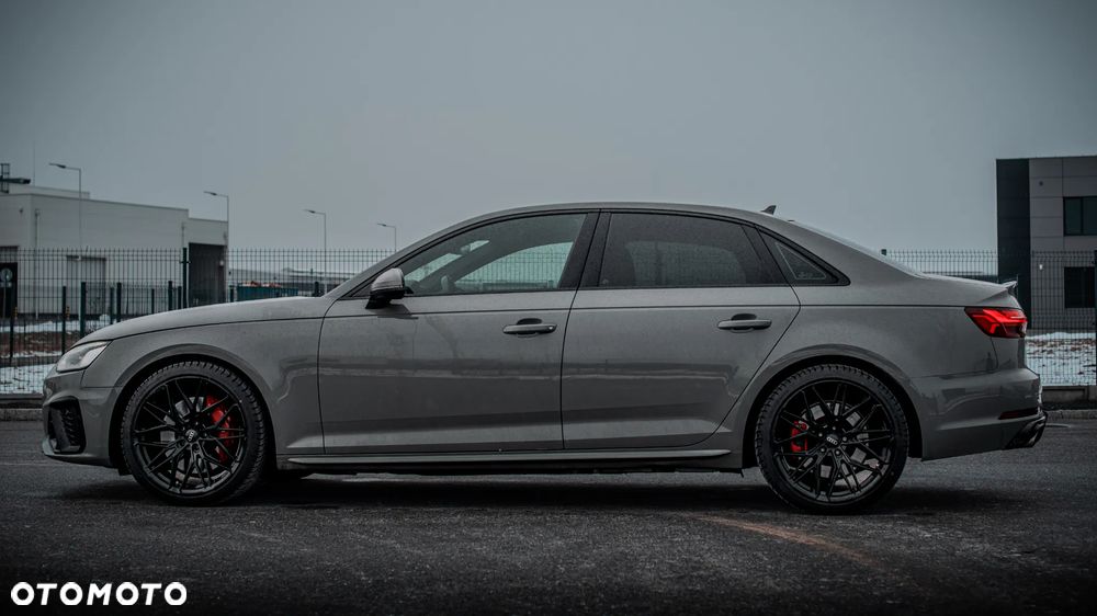 Audi S4 Limousine - 8