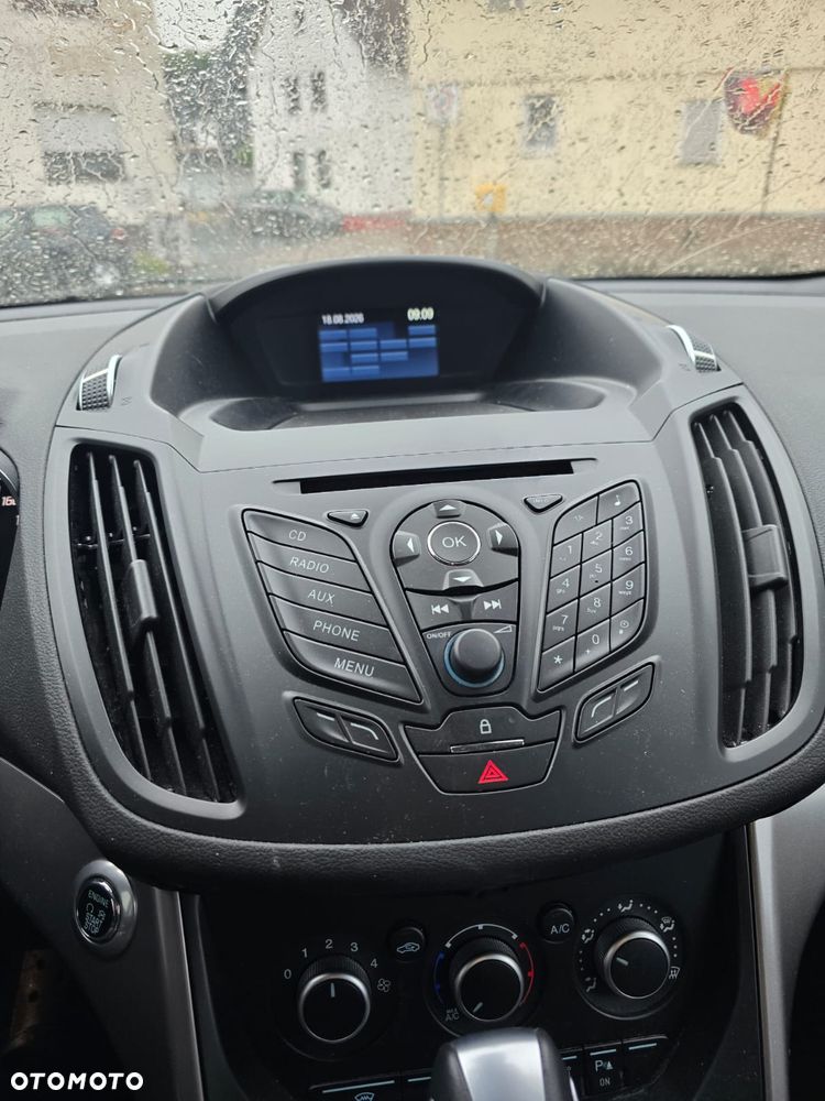 Ford Kuga - 8