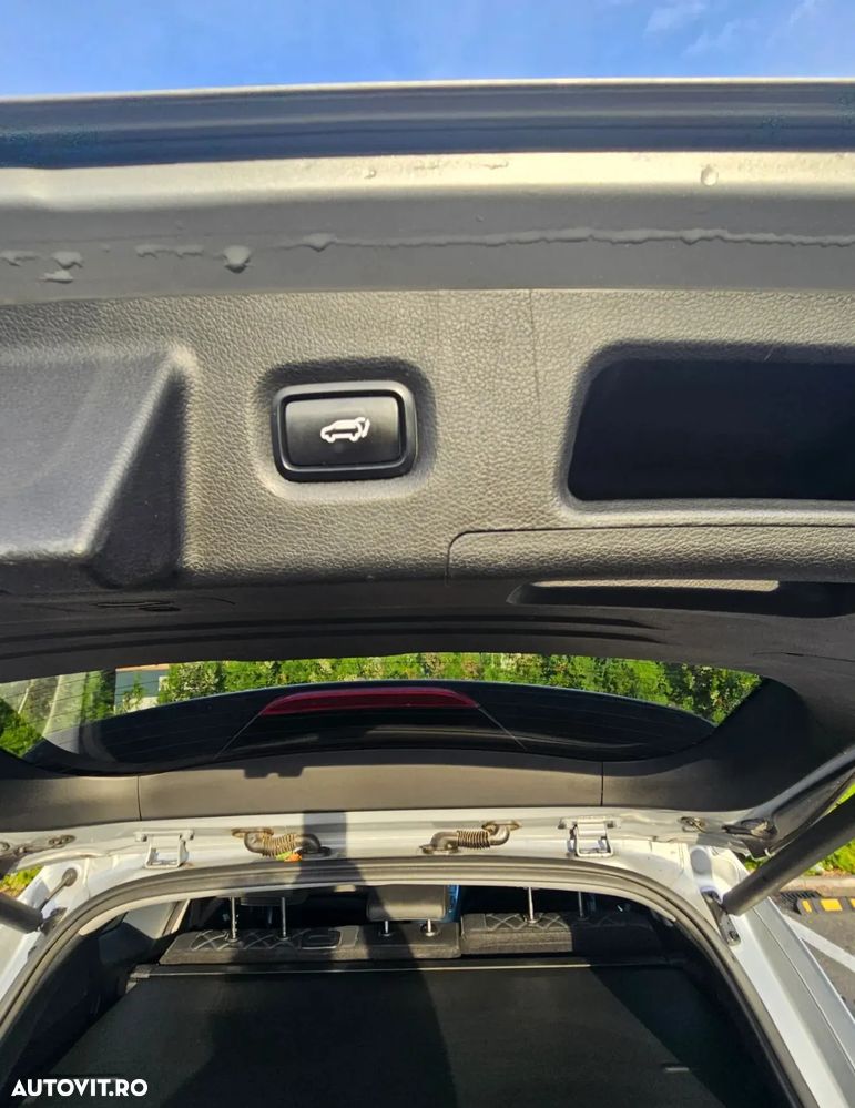 Hyundai Santa Fe - 20