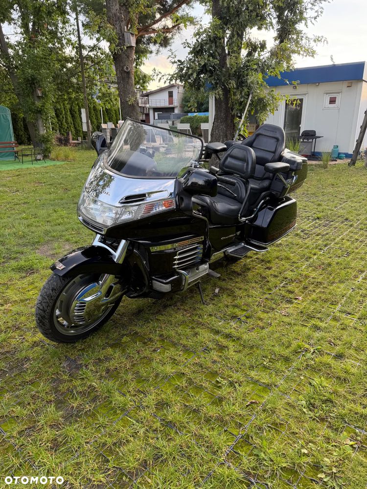 Honda GL - 2