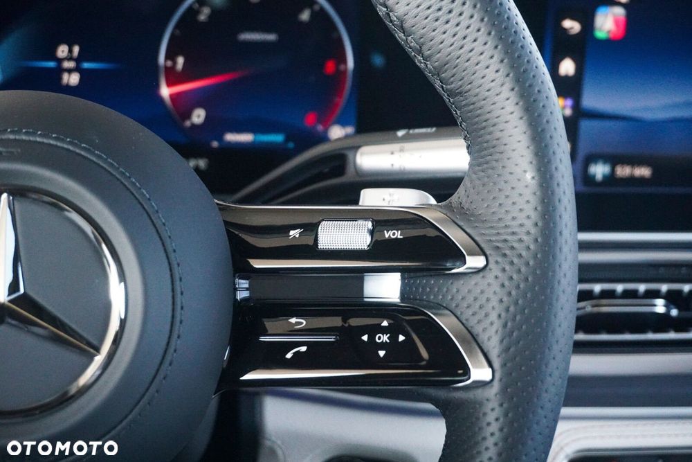 Mercedes-Benz GLE - 10