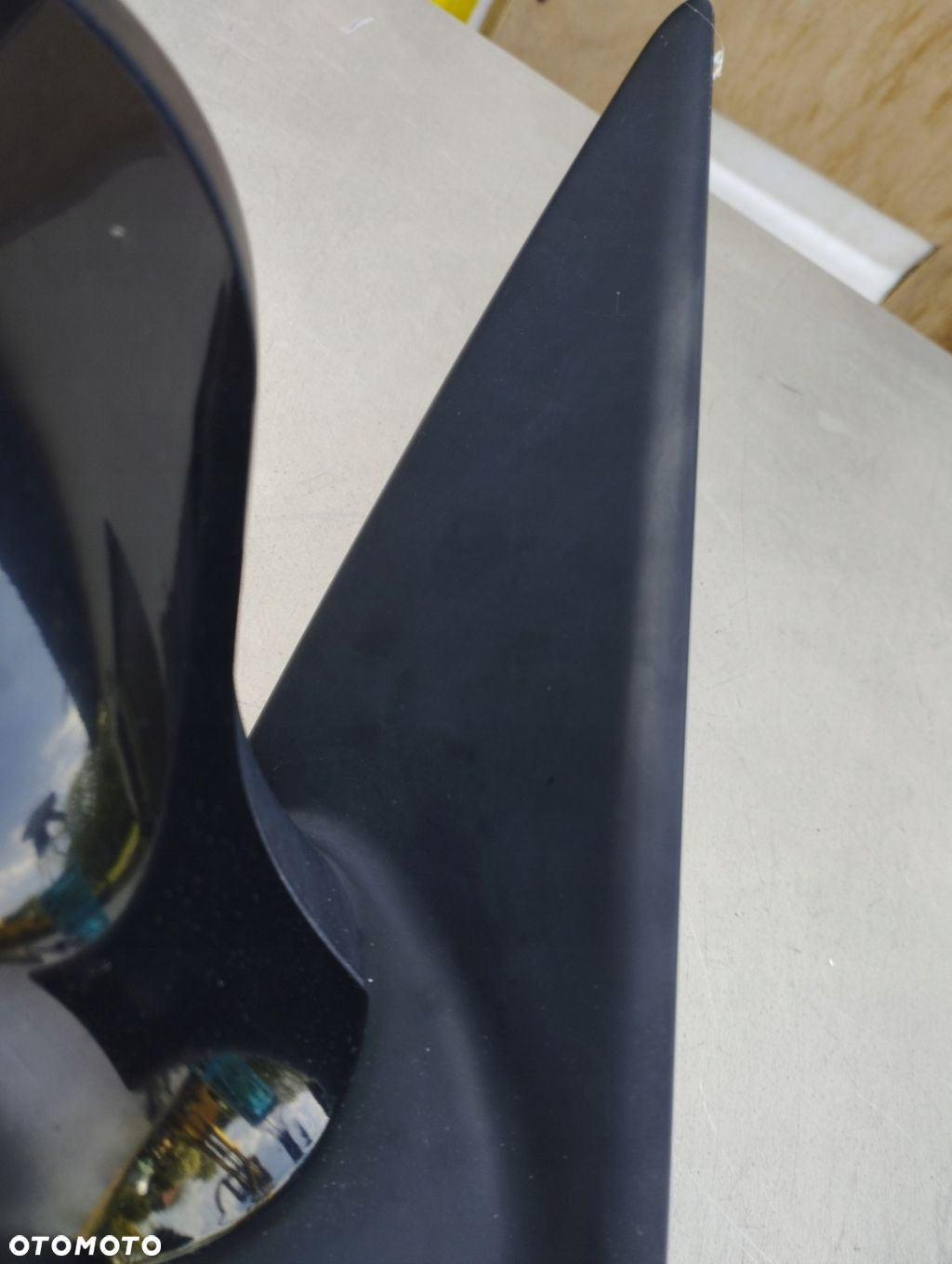 BMW E90 E91 LUSTERKO PRAWE LIFT SCHWARZ II 668 5PIN EUROPA - 5