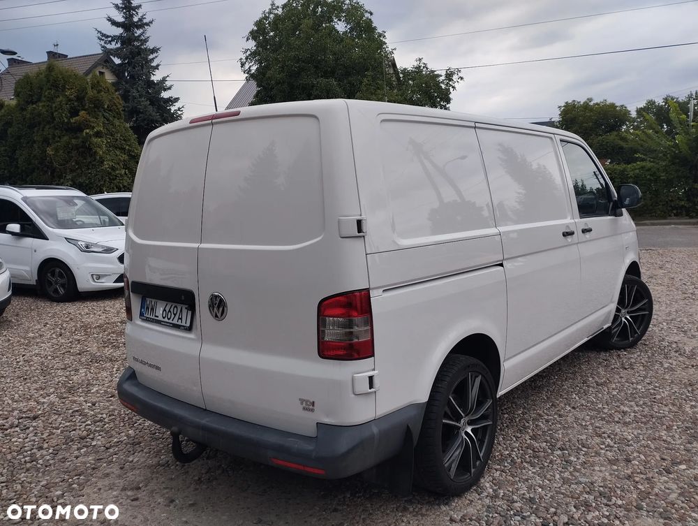 Volkswagen TRANSPORTER T5 - 25