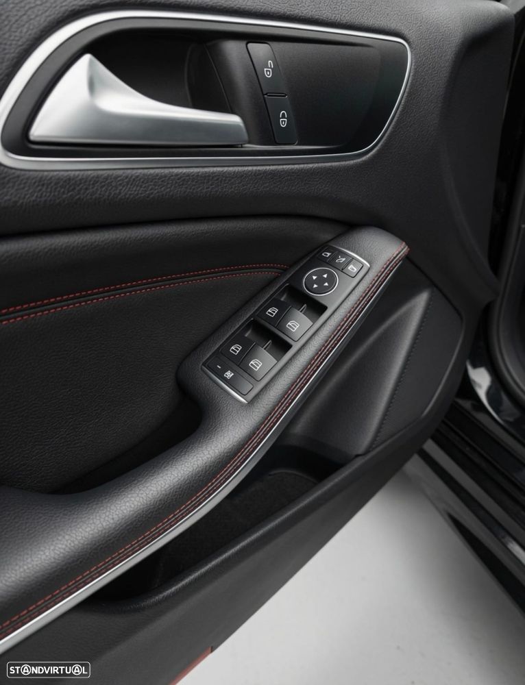 Mercedes-Benz A 180 CDI AMG Line - 9