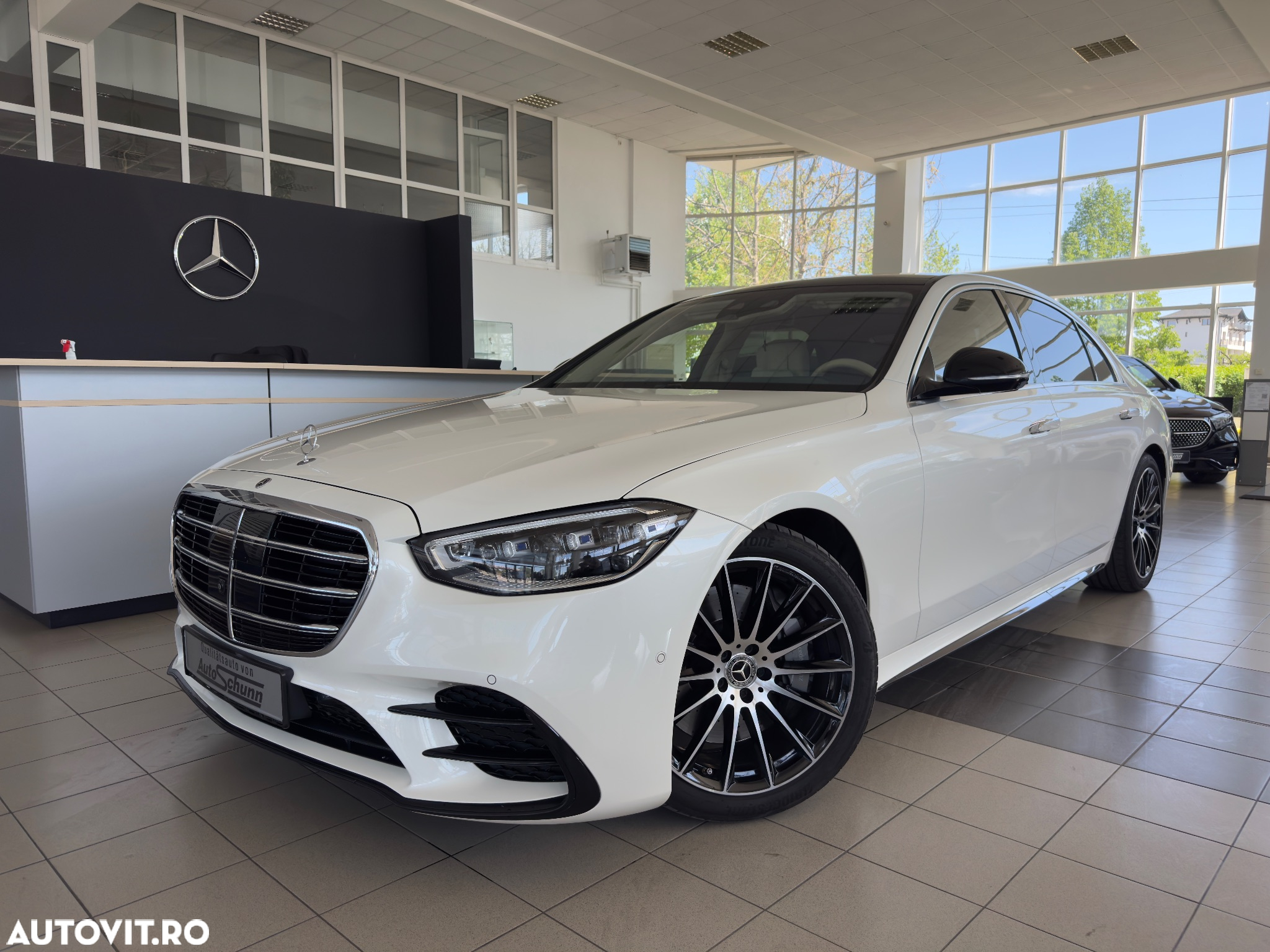 Mercedes-Benz S 500 4MATIC MHEV Long Aut. - 2