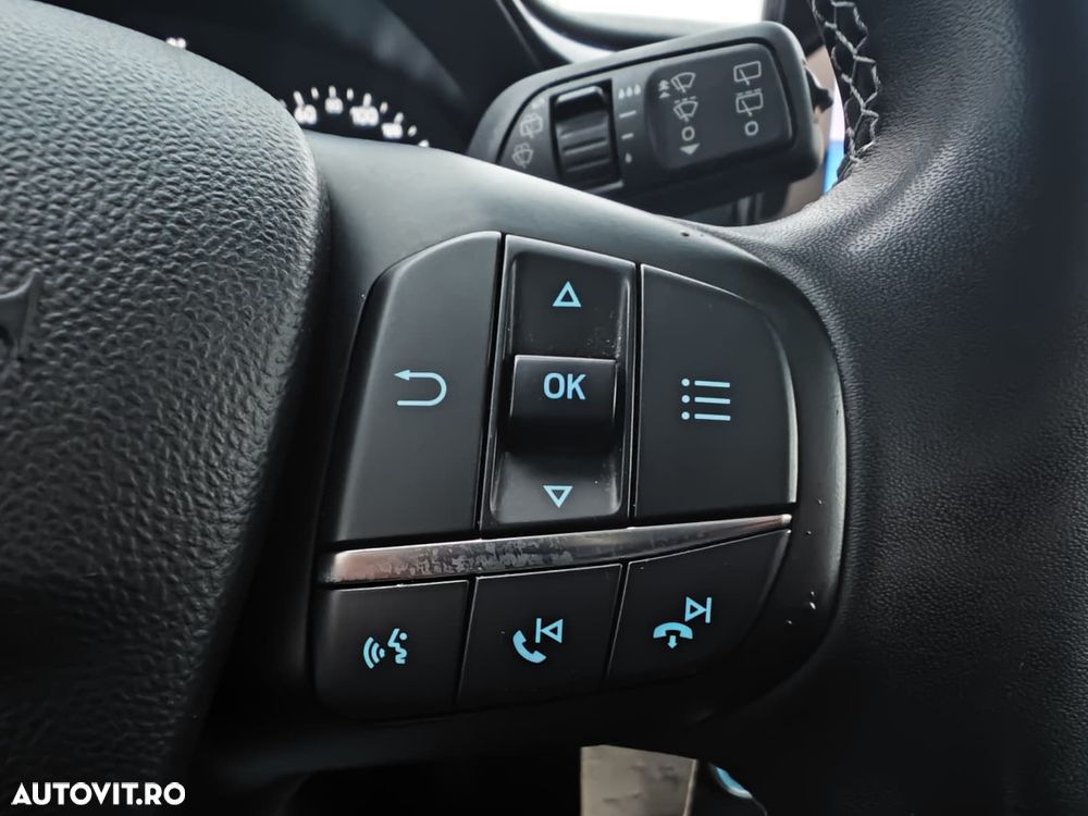 Ford Fiesta 1.0 EcoBoost Trend Connected - 26