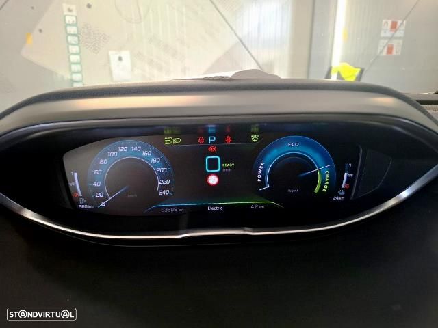 Peugeot 3008 1.6 Hybrid Allure Pack e-EAT8 - 12