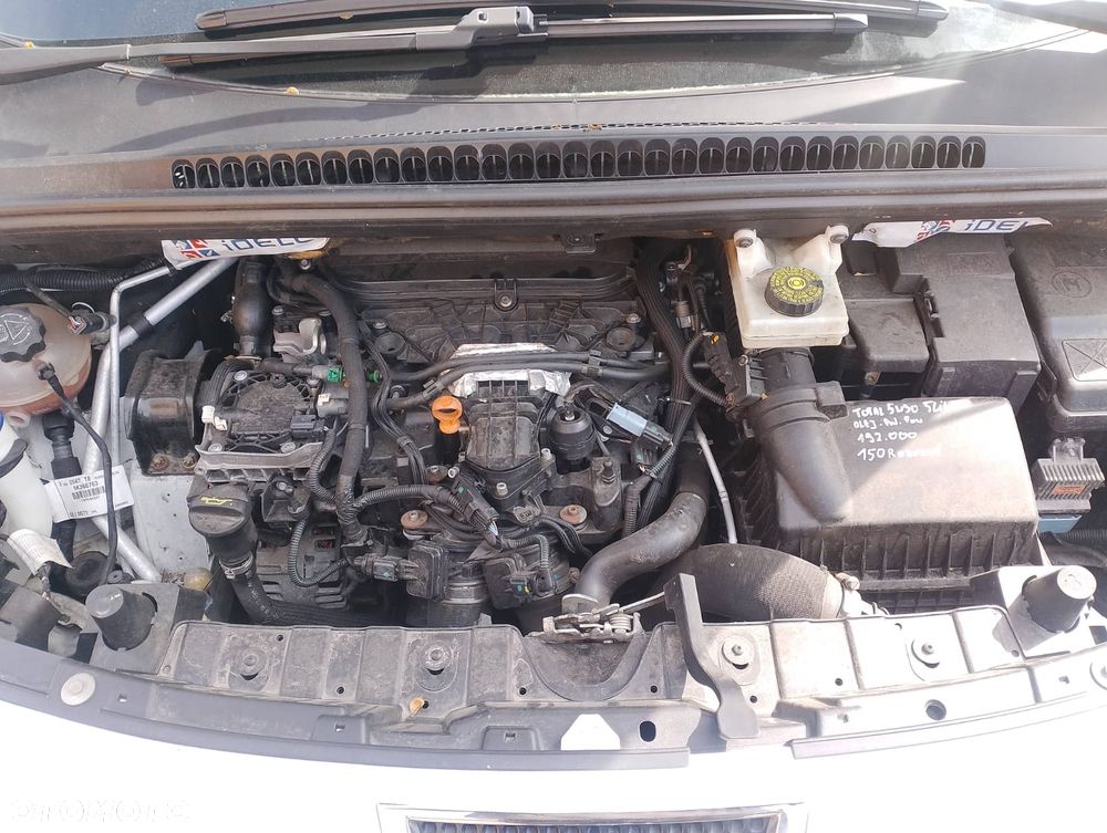 Peugeot 3008 2.0 HDi Premium - 32