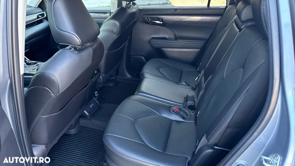 Toyota Highlander 2.5 L Hybrid Dynamic Force 248CP Dynamic Metallic - 10