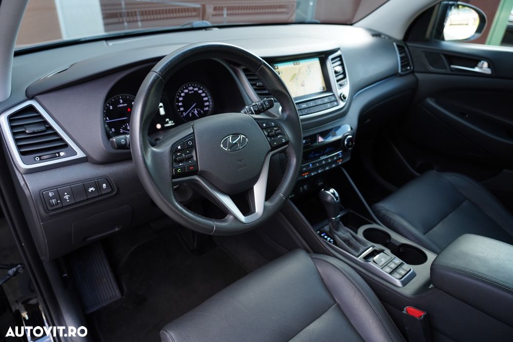 Hyundai Tucson 2.0 CRDI 4WD Automatik Premium - 19