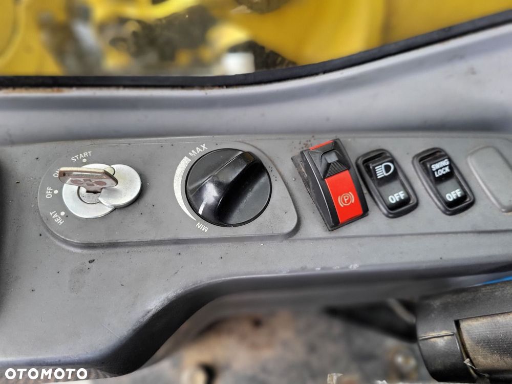 Komatsu Pw 220-7 4X4 - 20