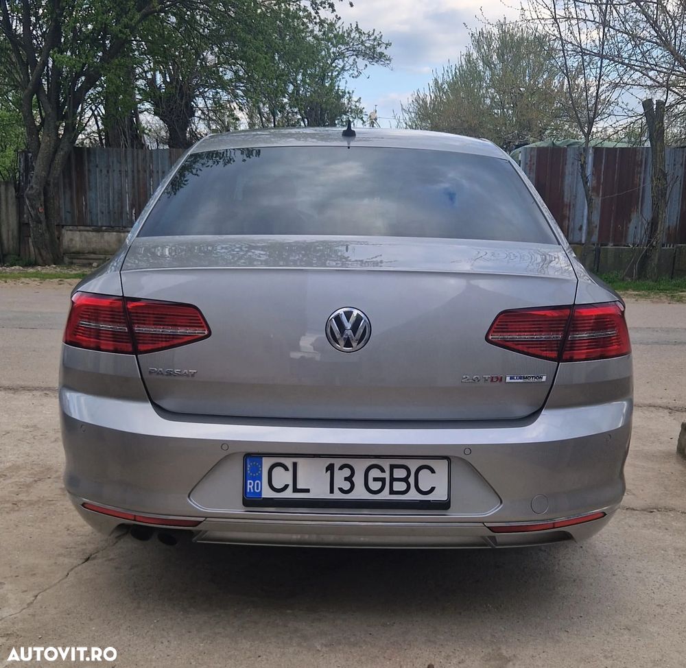 Volkswagen Passat 2.0 TDI Highline - 6
