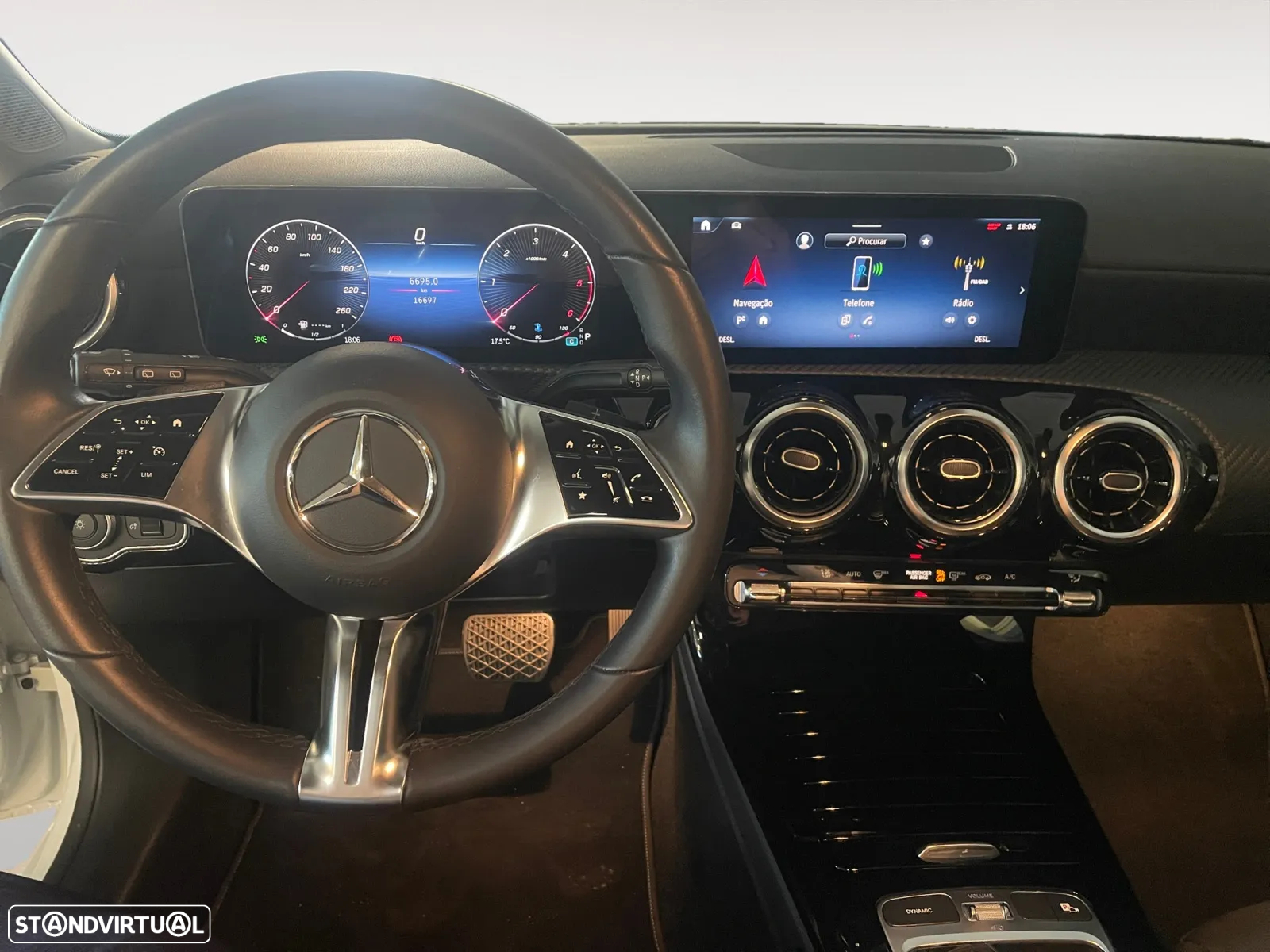 Mercedes-Benz CLA 180 d Shooting Brake Business Solutions.Grande Frota Aut. - 11