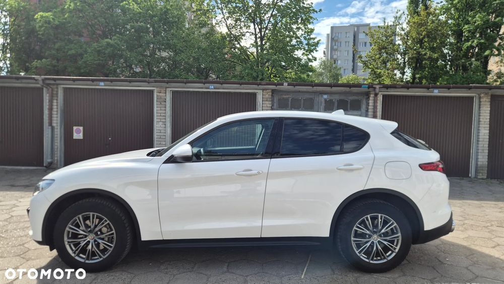 Alfa Romeo Stelvio 2.0 Turbo Q4 - 1