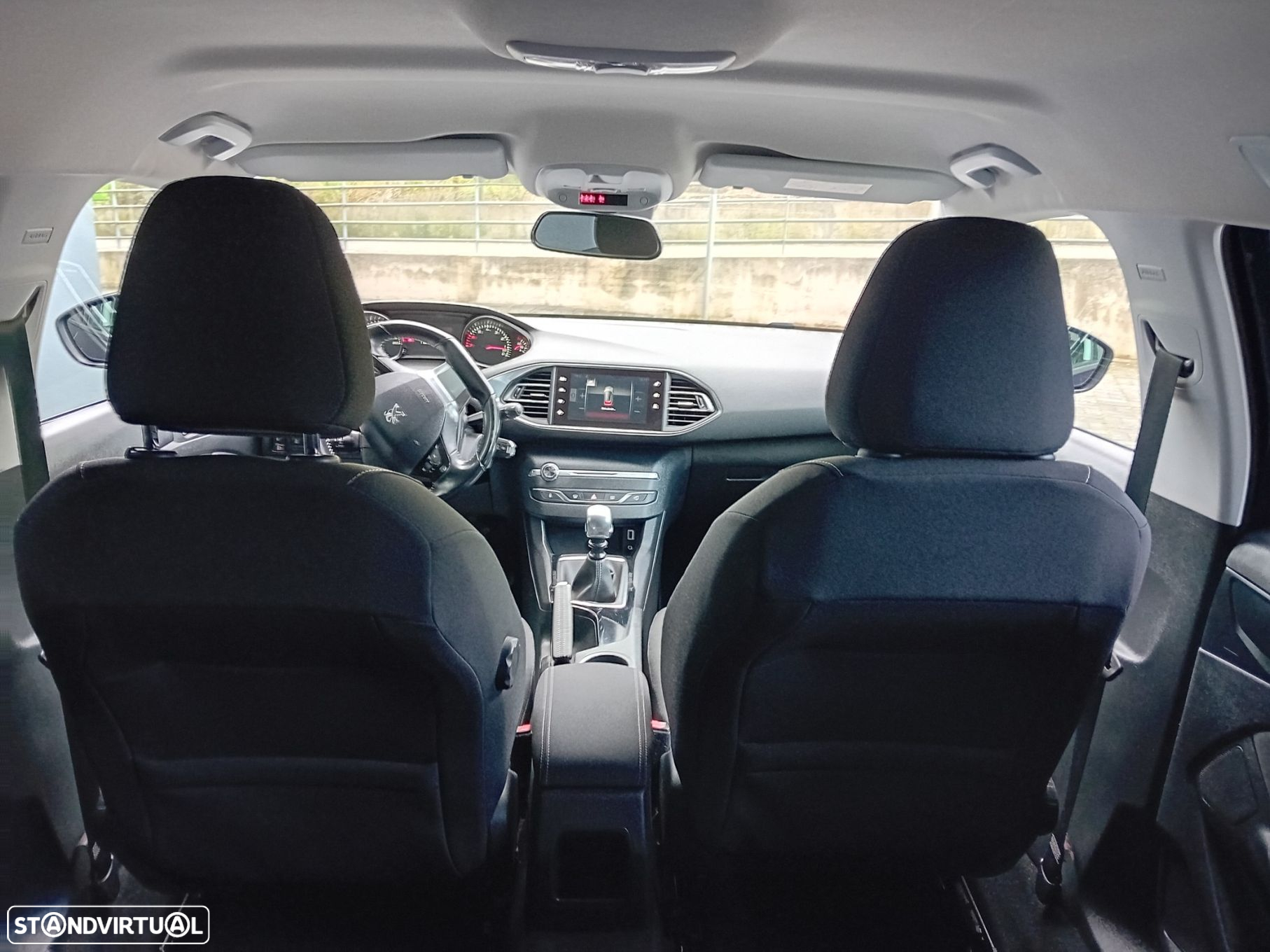 Peugeot 308 SW 1.2 PureTech Style - 13