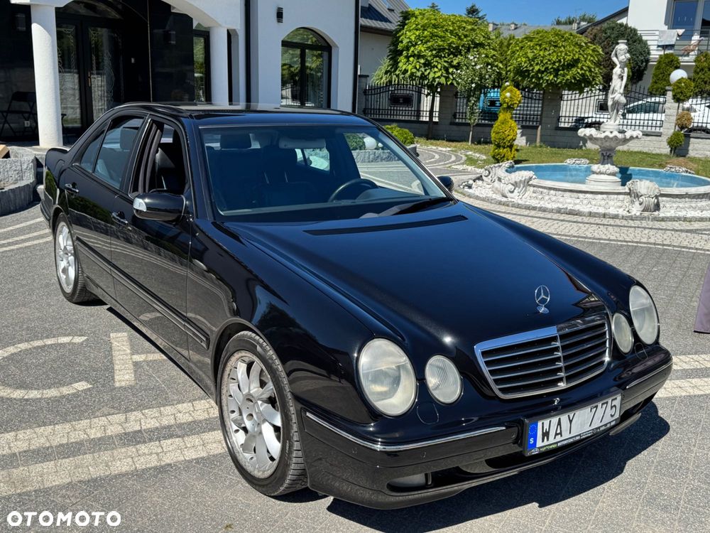 Mercedes-Benz Klasa E - 2