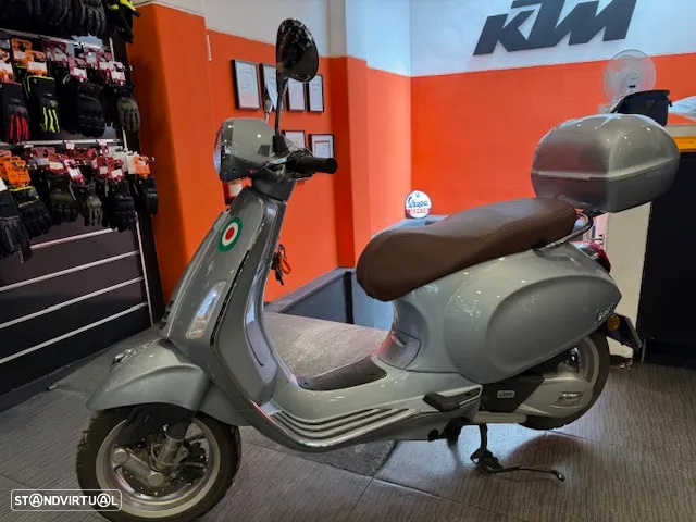 Vespa Primavera 125 abs - 8