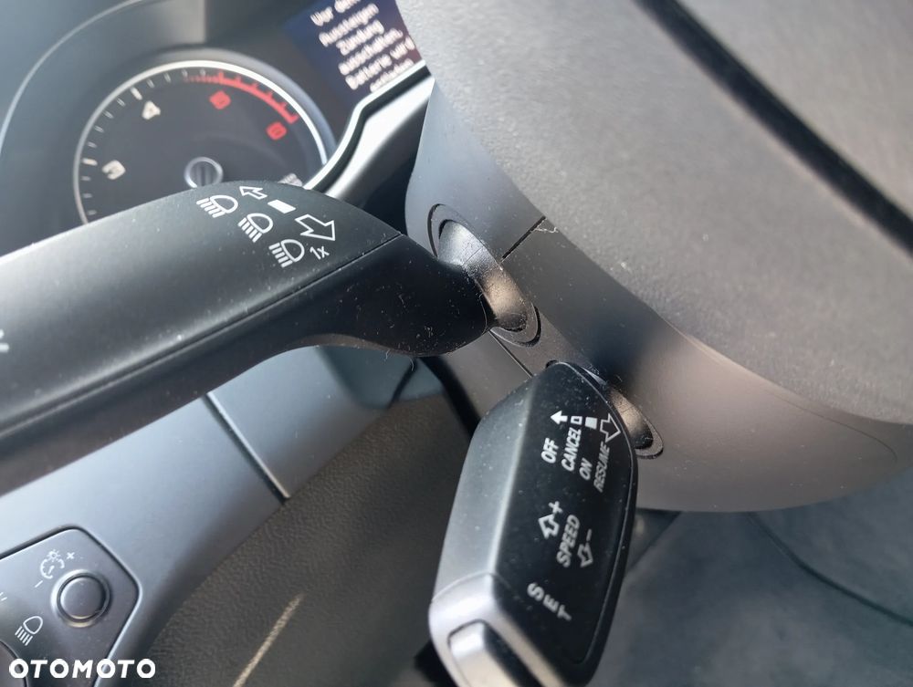 Audi A4 Avant 2.0 TDI DPF Ambiente - 13