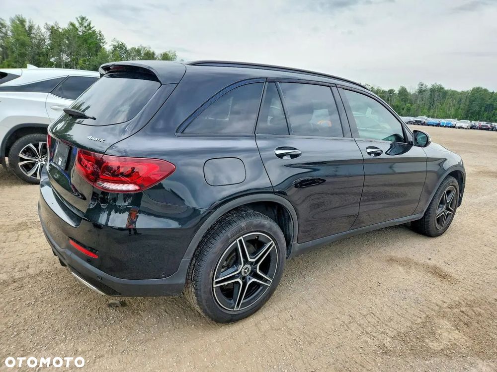 Mercedes-Benz GLC 300 4Matic 9G-TRONIC - 3