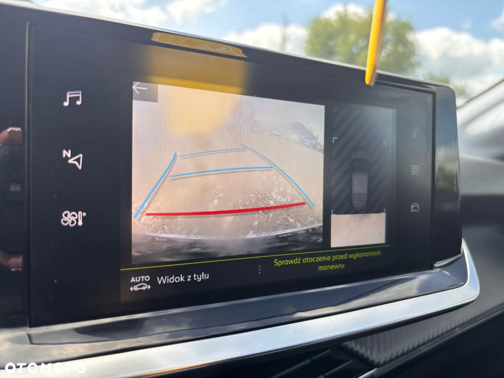 Peugeot 208 PureTech 100 Allure - 6